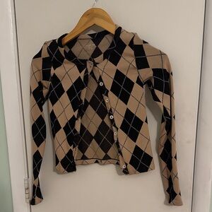 Urban Outfitters Tan and Black Argyle Cardigan